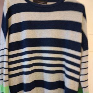 360 Cashmere Sweater Size M ,   Grey, Blue and Lime Green